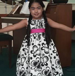 Meet your Posher, Gabriela